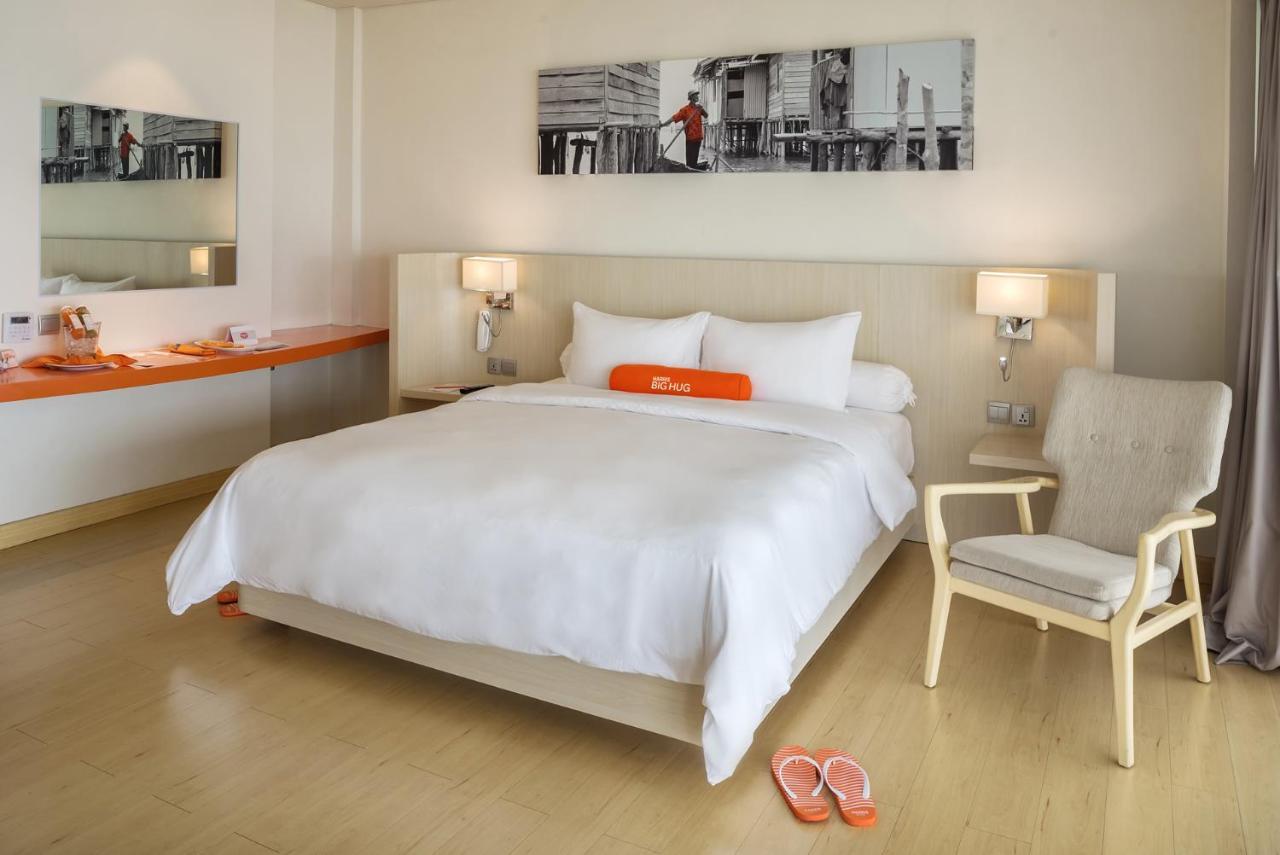 แฮริส รีสอร์ต บาตัม บาเรลัง Hotel Sagulung ภายนอก รูปภาพ